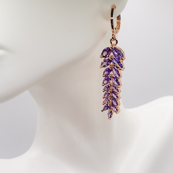 🎀18k Luxury Amathyst Leaf Drop Earrings - Picture 2 of 5